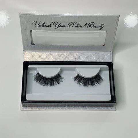 Chloe - Natural Lashes | Lashes of Decadence