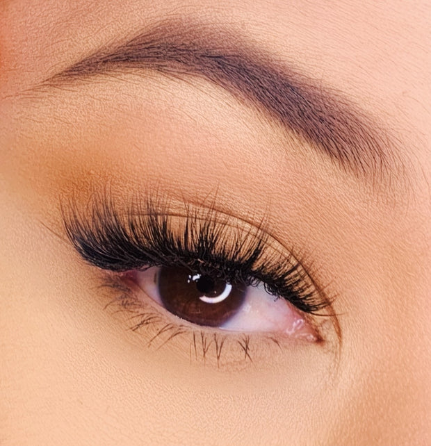 Bridgette - Wispy Natural Lashes | Lashes of Decadence