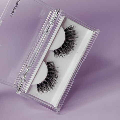 Aveline - natural volume wispy cat-eye lashes | Lashes of Decadence