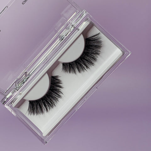 Gabrielle - glam volume cat-eye lashes | Lashes of Decadence